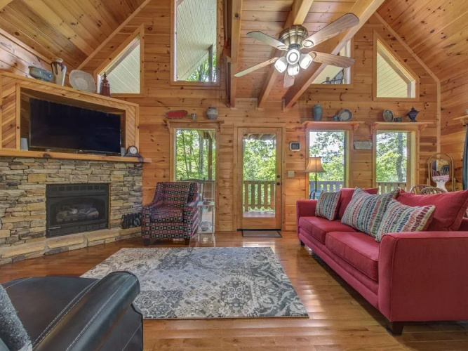 Macys Hideaway by Jackson Mountain Rentals