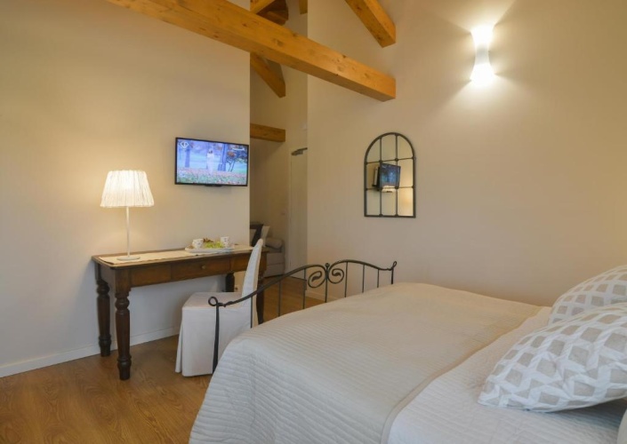 Classic Double room with view