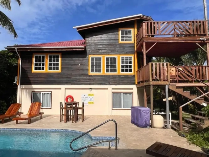 6 Bedrooms Bed in Dorm Duplex with garden view