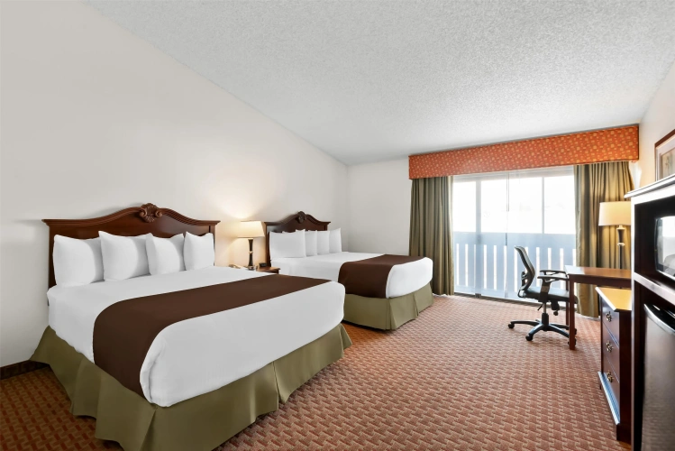 Standard Quadruple room