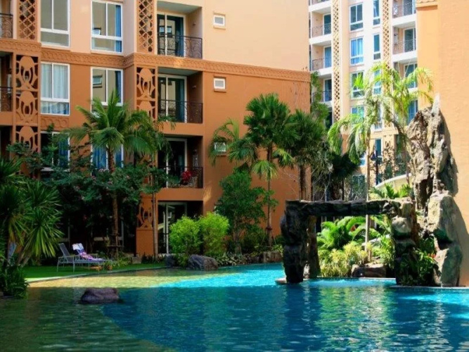 Atlantis Condo by Sergei