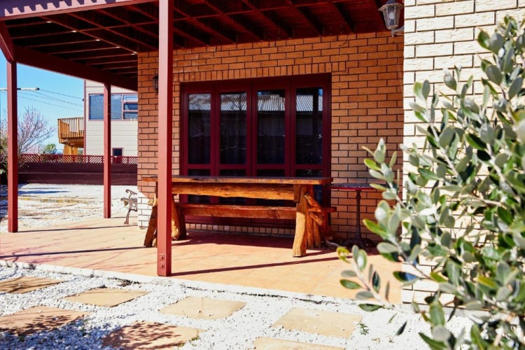 3 Bedrooms Cottage
