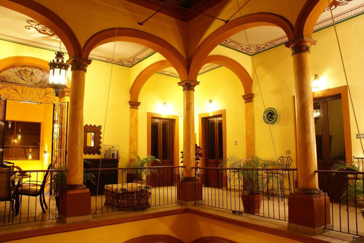 Casa Alebrijes Hotel