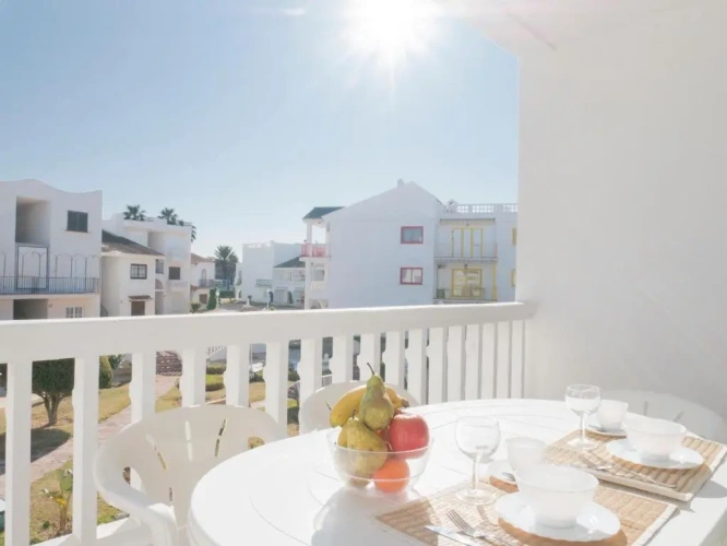 1 Bedroom Apartment with garden view