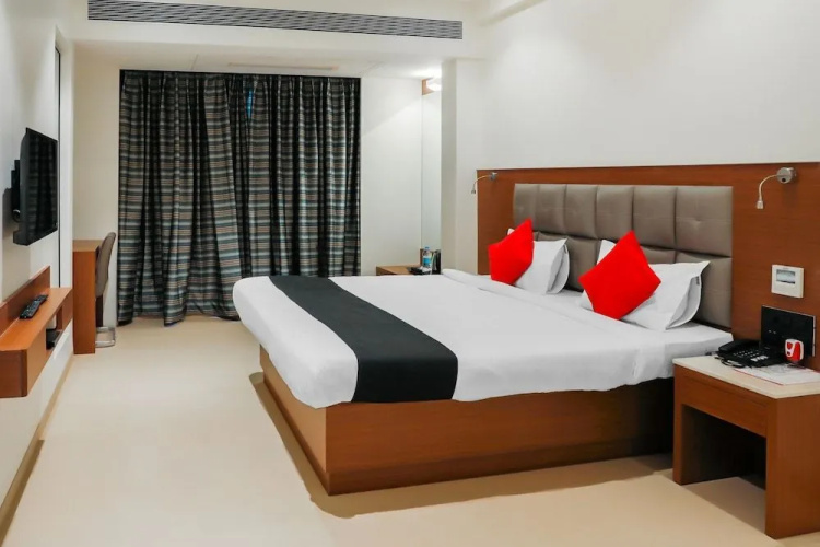 Capital O 18735 Hotel Ranjeet