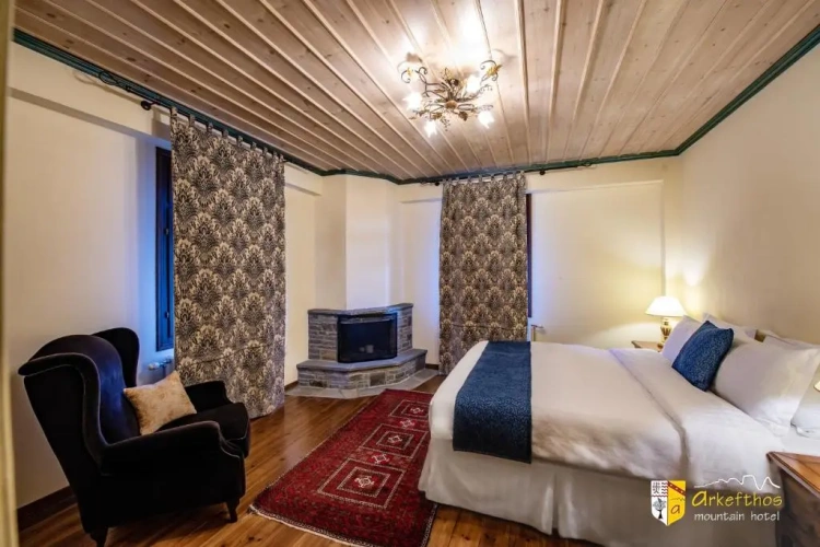 Deluxe Double room with balcony and with view
