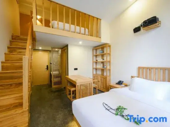 Business Double Duplex Apartment