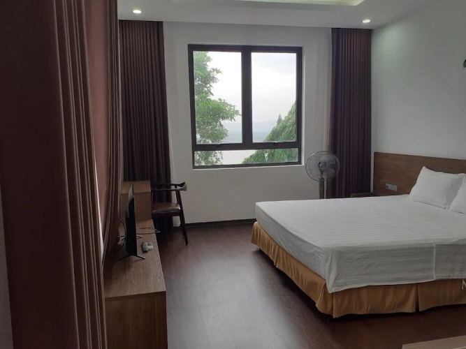 Lakeside Dailai Hotel