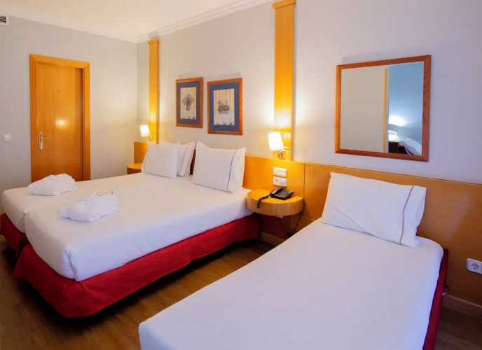 Quintuple Apartment
