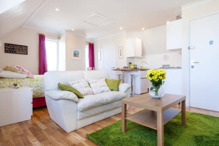 Kernow Trek Lodge