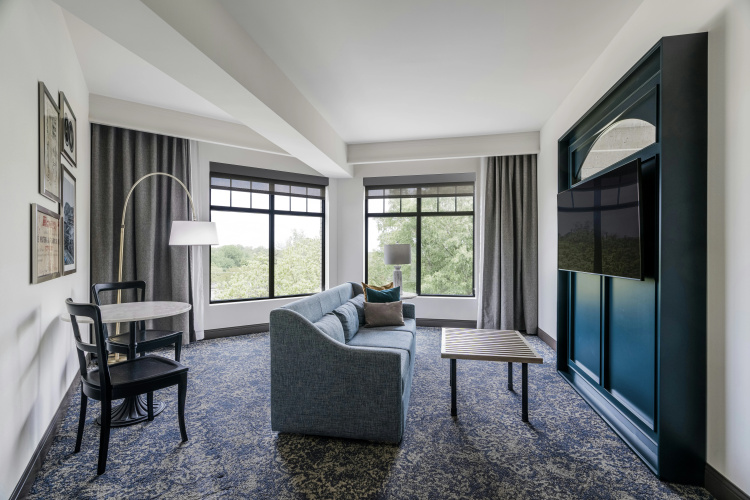 The Hamilton Alpharetta, Curio Collection by Hilton photo 9