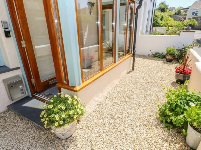 Sea Pickle Cottage