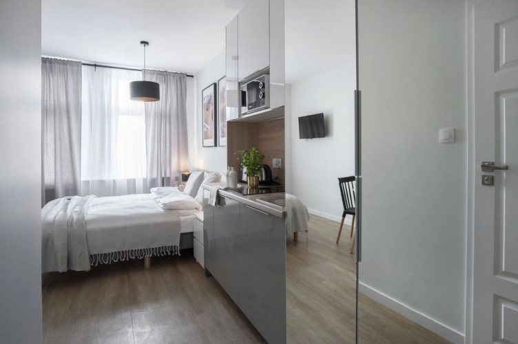 7 Continents Apartments