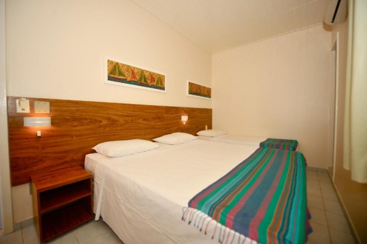Standard Triple room