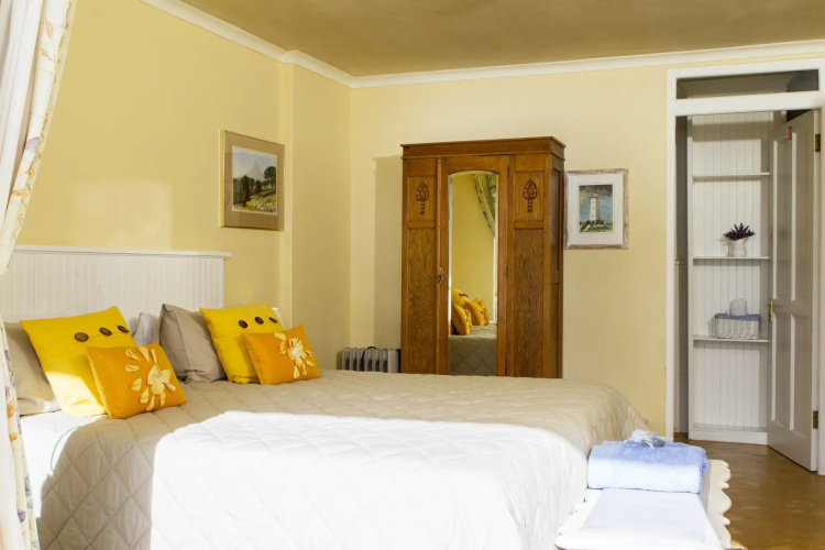 Albatross Guest House
