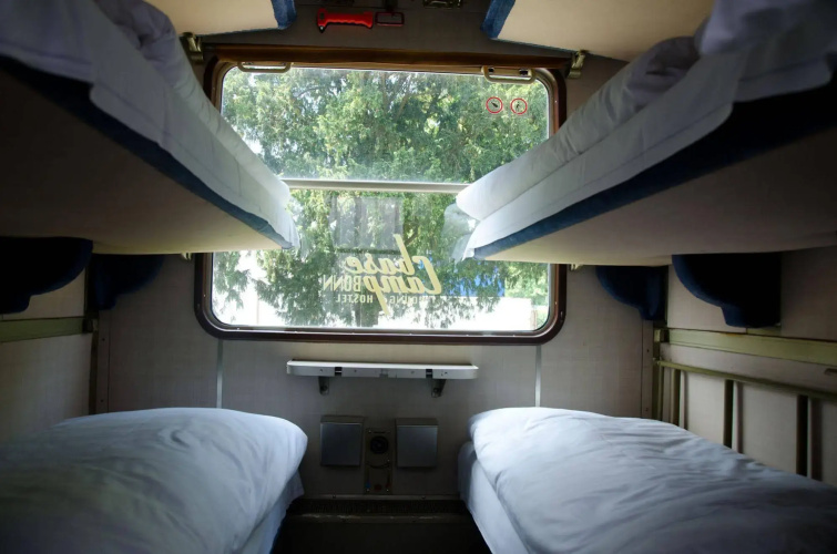 BaseCamp Bonn - Hostel