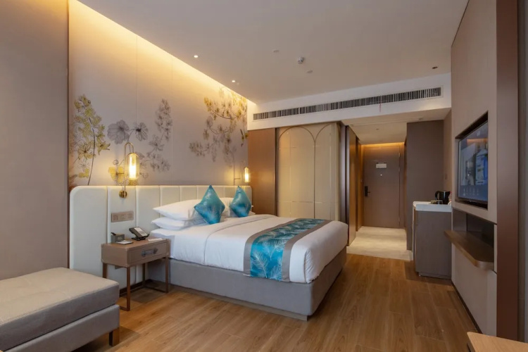 Huatuo platinum Garden Hotel