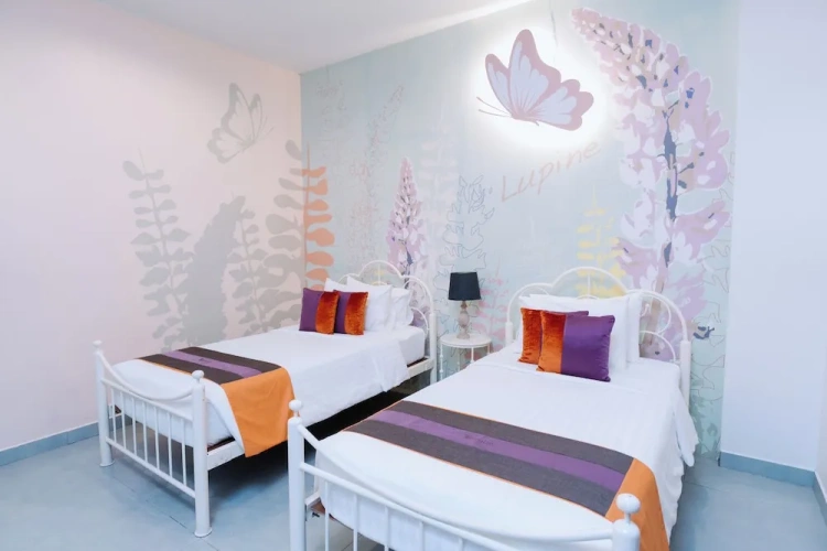 Deluxe Twin room