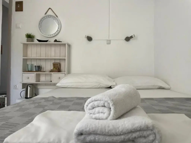 Cristi Rooms