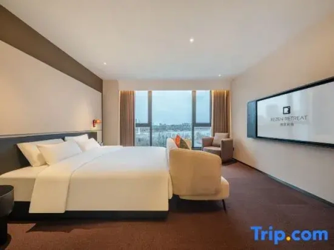 Premier Suite