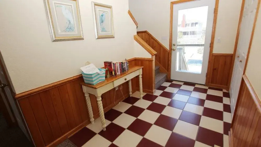 Captain's Cabin - 7 Br Home