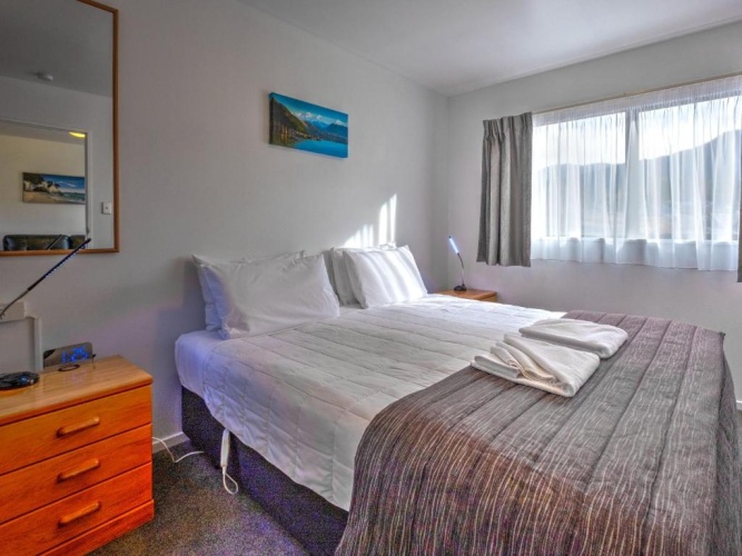 1 Bedroom Apartment with view