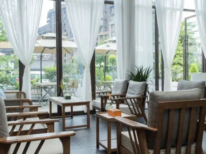 Emeishan Ximan Light and Elegant Resort Hotel