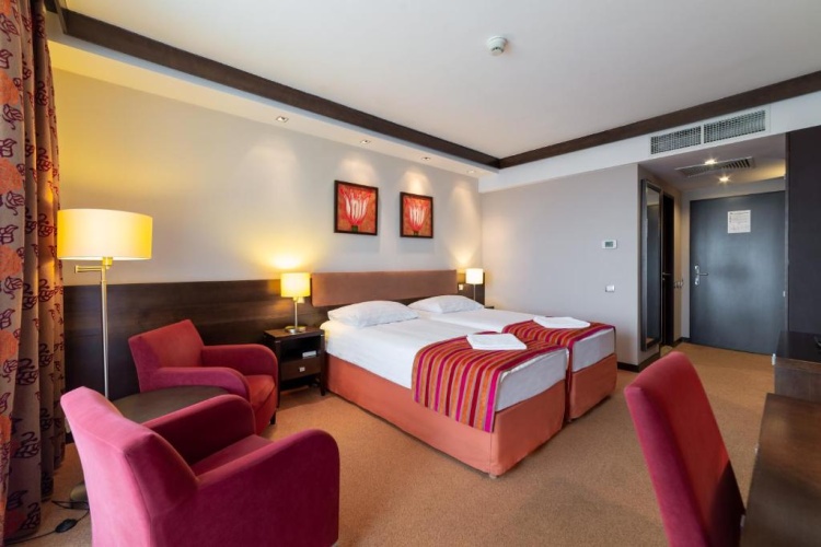 Classic Twin room with balcony and with view