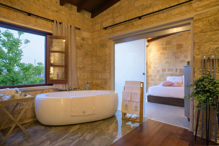 Serenity Boutique House