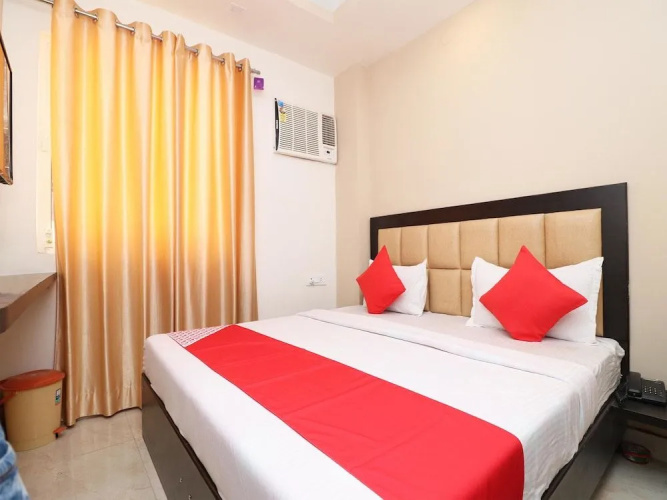 OYO 14801 Hotel Ganges Glory