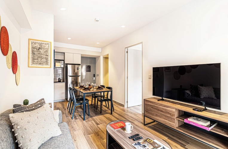 1 Bedroom Deluxe Apartment