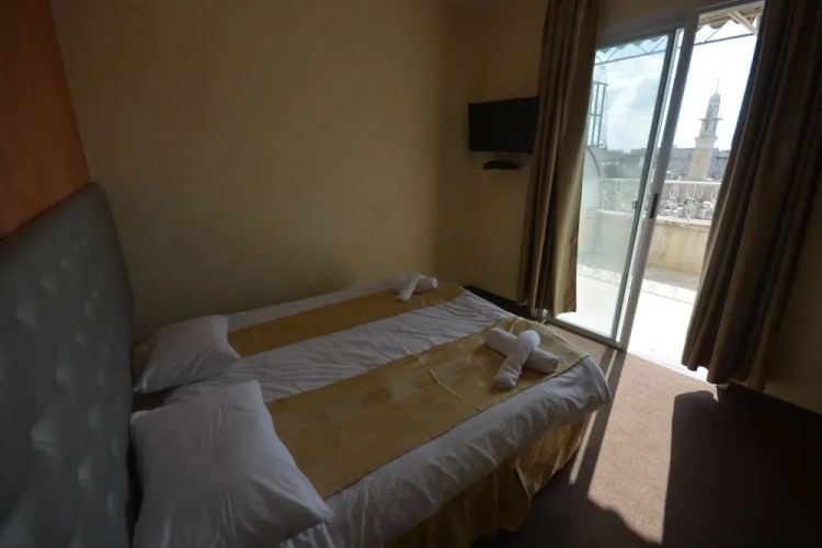 New Metropole Hotel