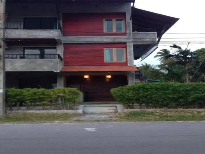 The Guesthouse at Khanom(เดอะ เกสท์เฮาส์ แอท ขนอม)