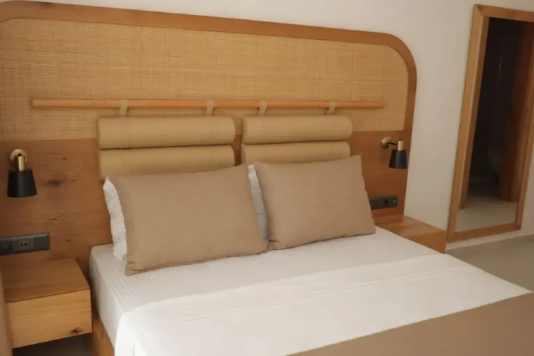 Blue Point Hotel