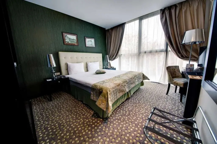 Golden Tulip Victoria Bucarest