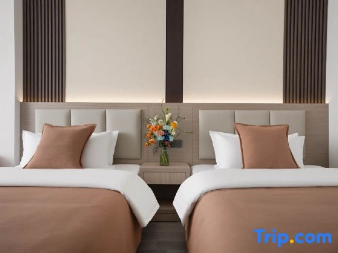 2 Bedrooms Suite