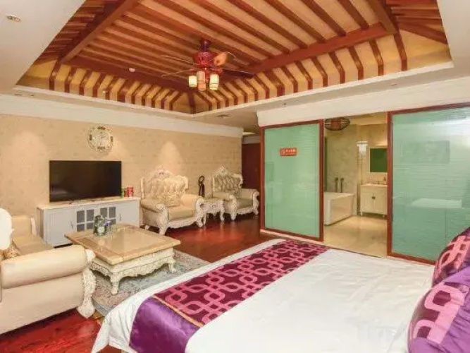 DingFeng Steamed Hotel
