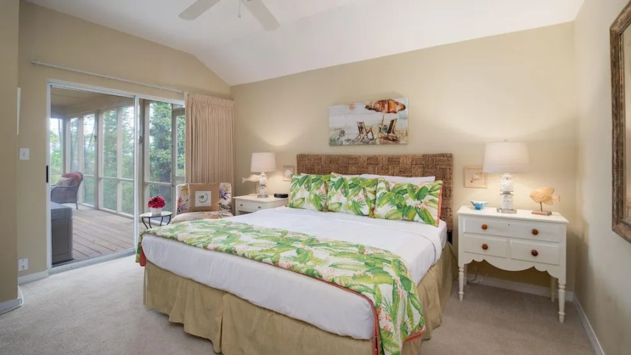 Baypine Cottages 8873