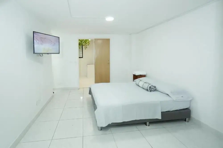 Casa Host 72