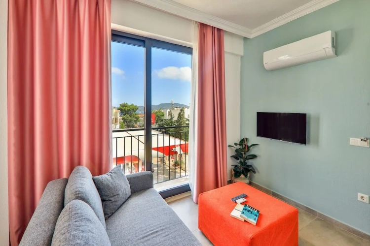 1 Bedroom Standard room with city view