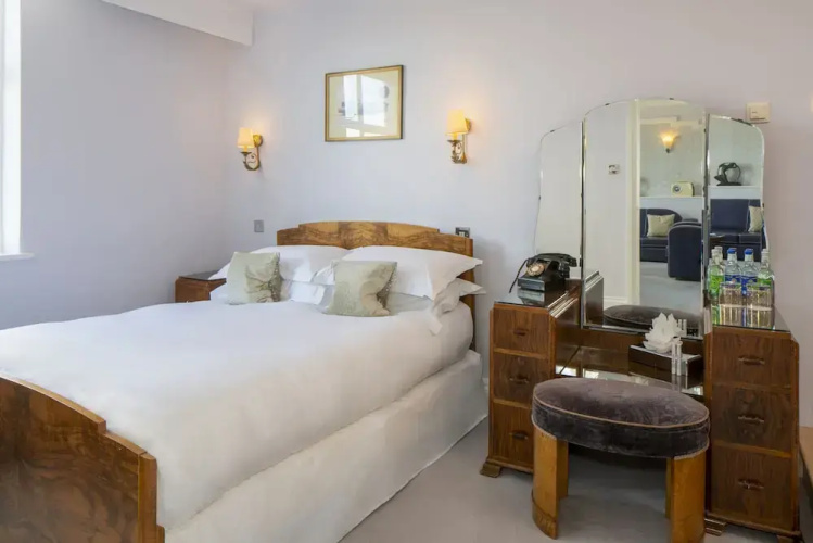 Burgh Island Hotel