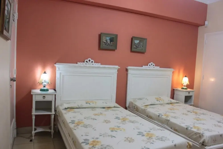Hostal Mercybedbreakfast