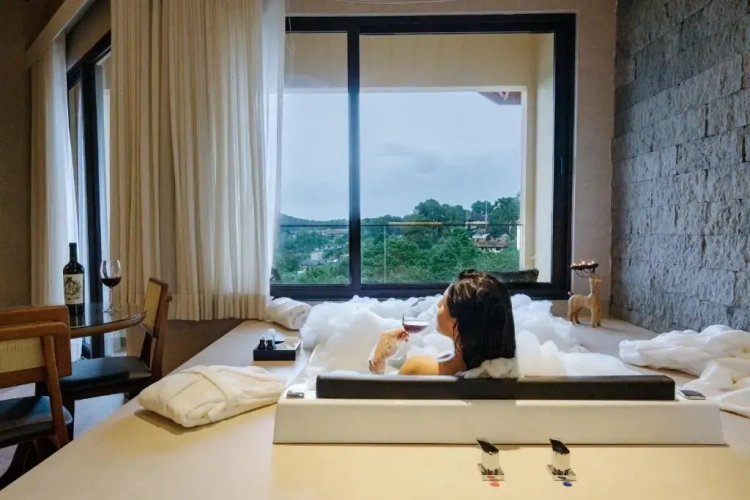 Deluxe Double Suite