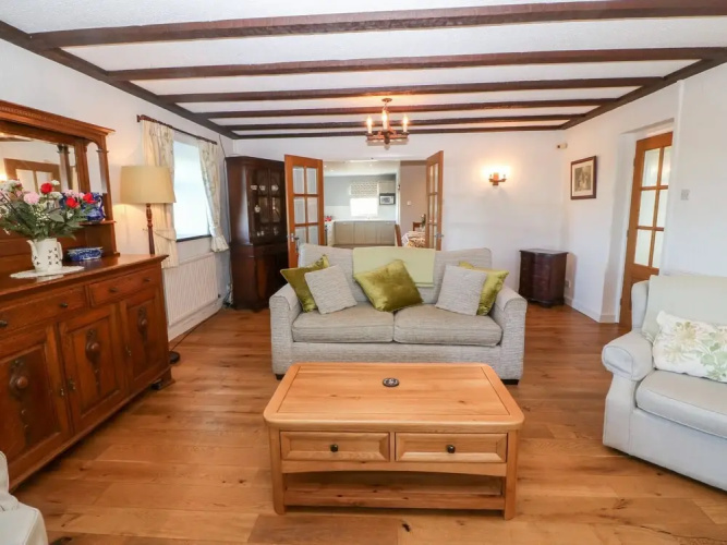 Pen Yr Orsedd Cottage