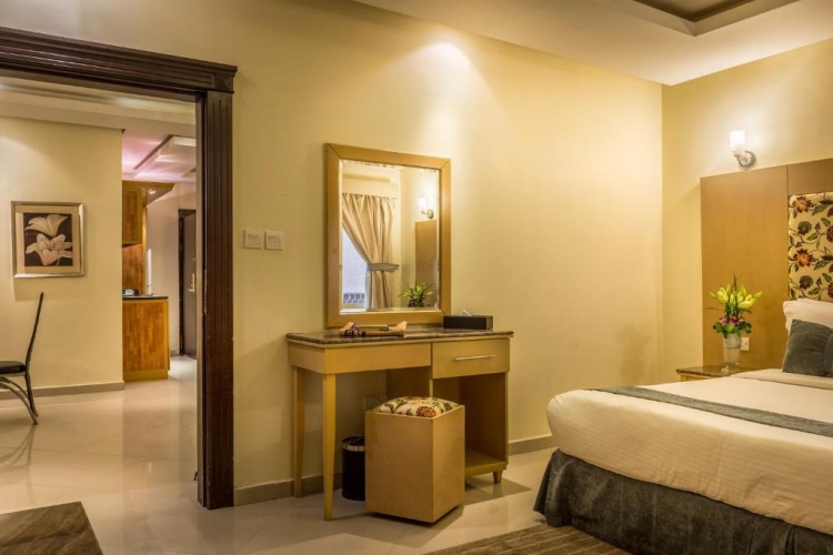 1 Bedroom Apartment
