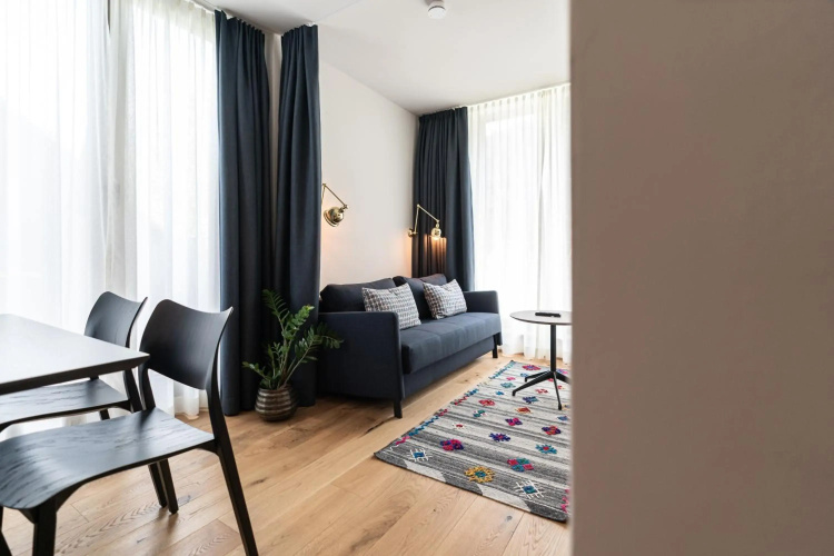 Omaela Apartments