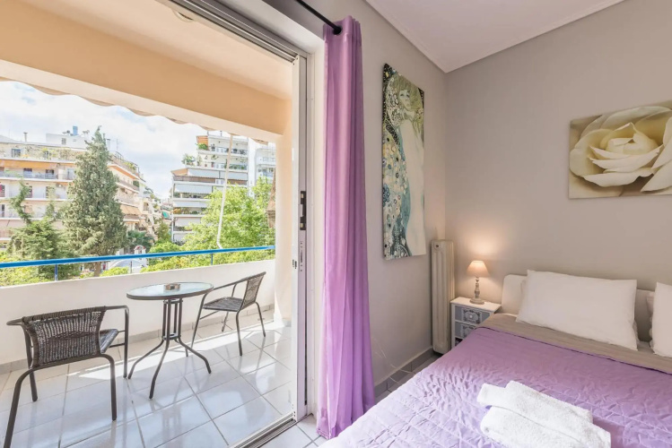 Zenios Kisamos-Pretty comfy studio