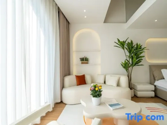 Family Apartment with river view
