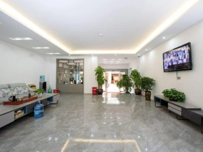 Kunming Haolong Business Hotel