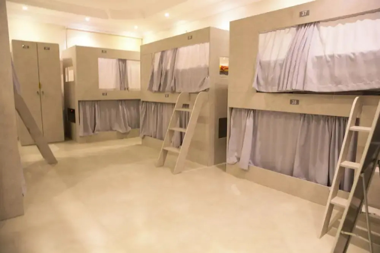 LuxHostel